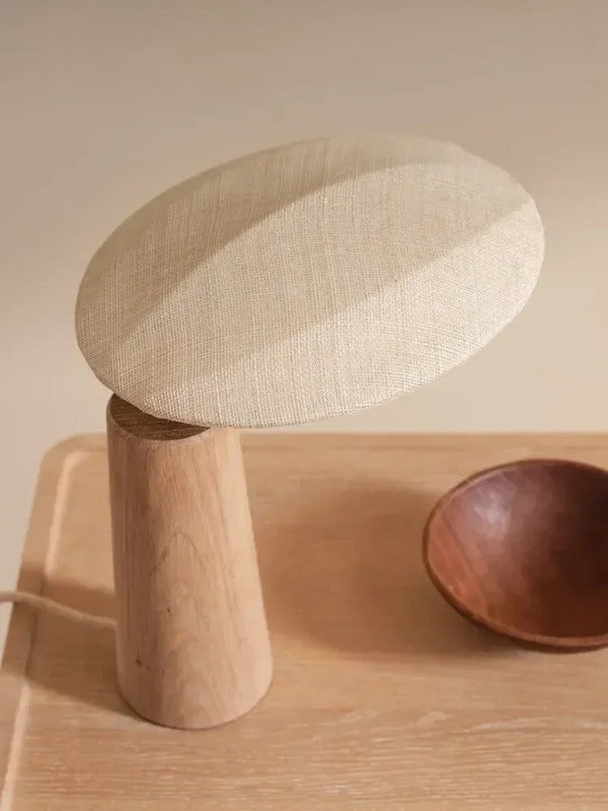 ミニマルウッドテーブルランプ